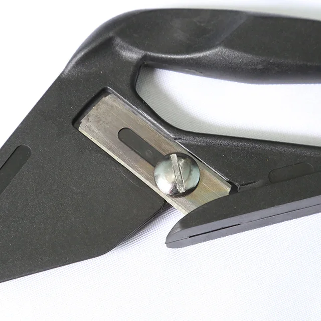 JN205 Black Carpet Cutter seam cutter