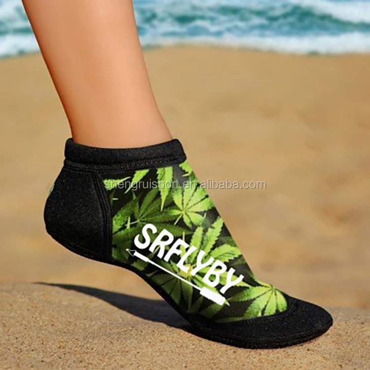 Colourful Neoprene hotsale low cut lightweight Neoprene Socks sand socks for surfing diving snorkelling swimming