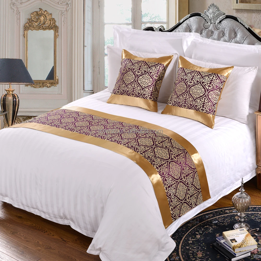 Wholesale Townzi customized Fashion 100% Cotton Hospital Satin Fabric Stripe Bed Runner For Hotel