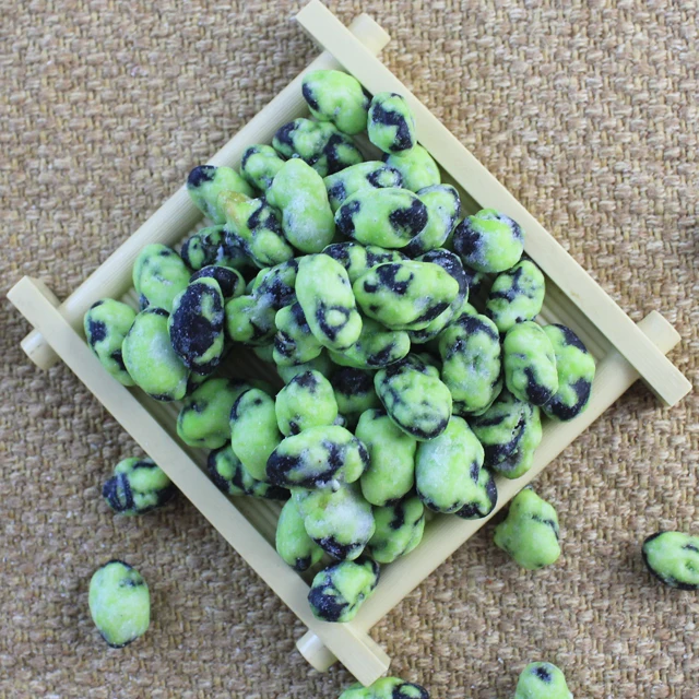 Appetizer Hot spicy crunchy snack wasabi coated black edamame