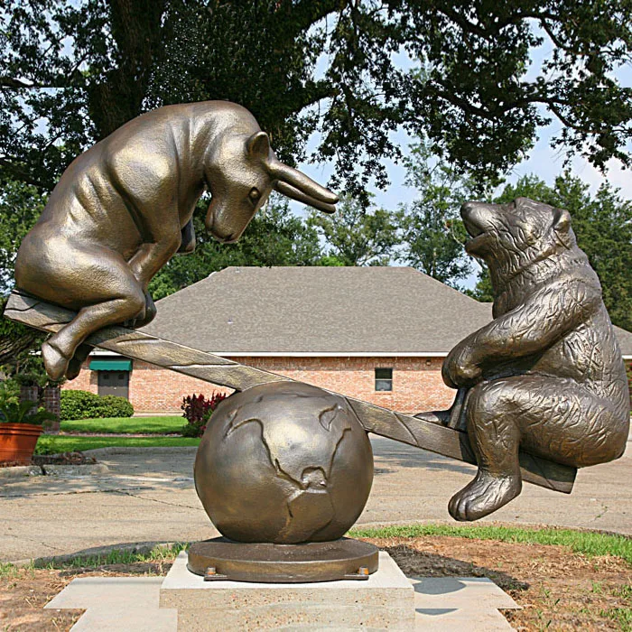 Outdoor use Bronze Bull and Bear Sculpture for outdoor decoration