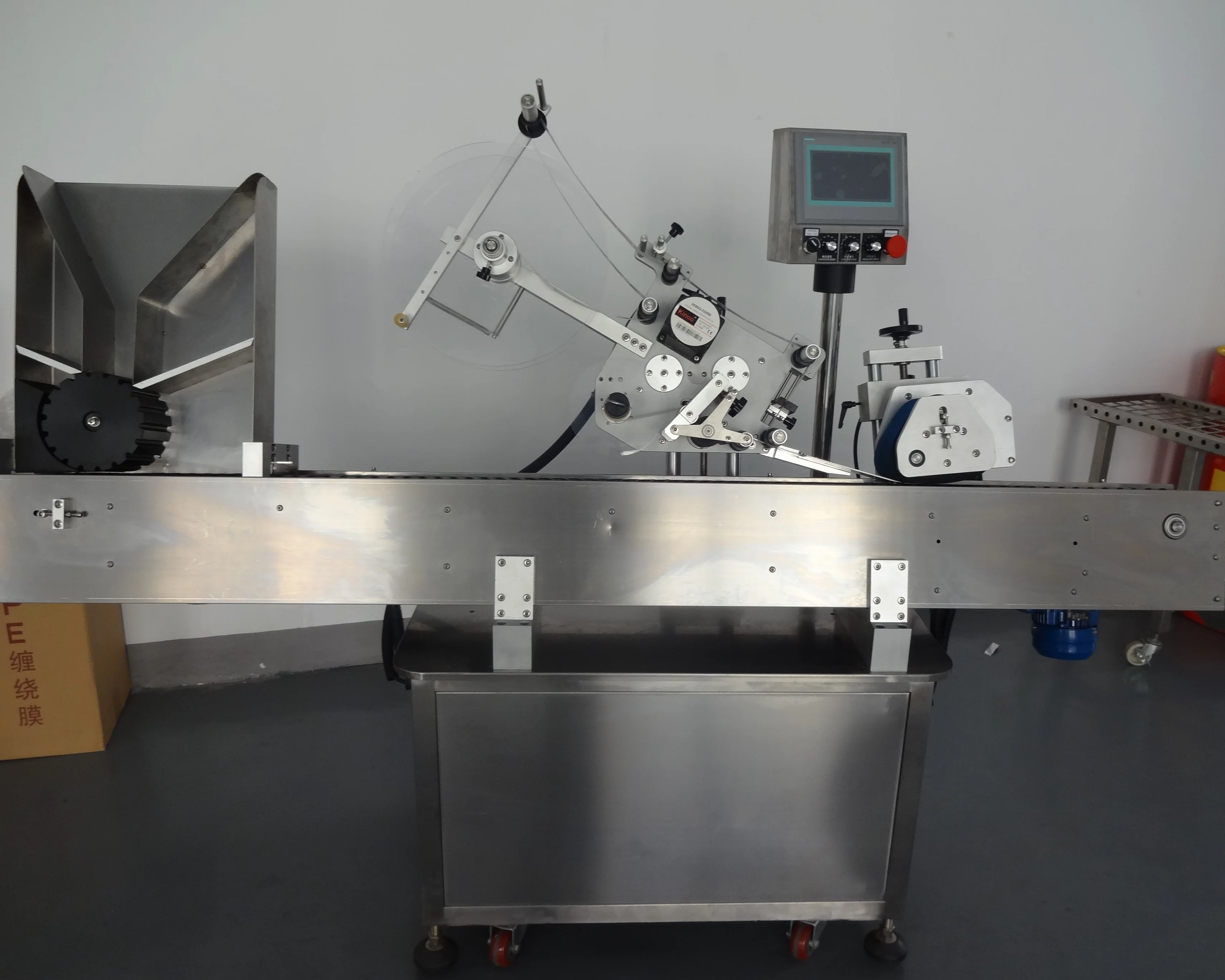 YM215 Automatic ampoule vial tube label applicator horizontal labeling machine