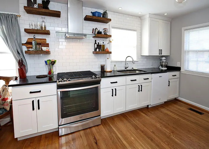 Factory Custom Make White Shaker Plywood Wooden Kitchen Cabinets for American Wholesaler