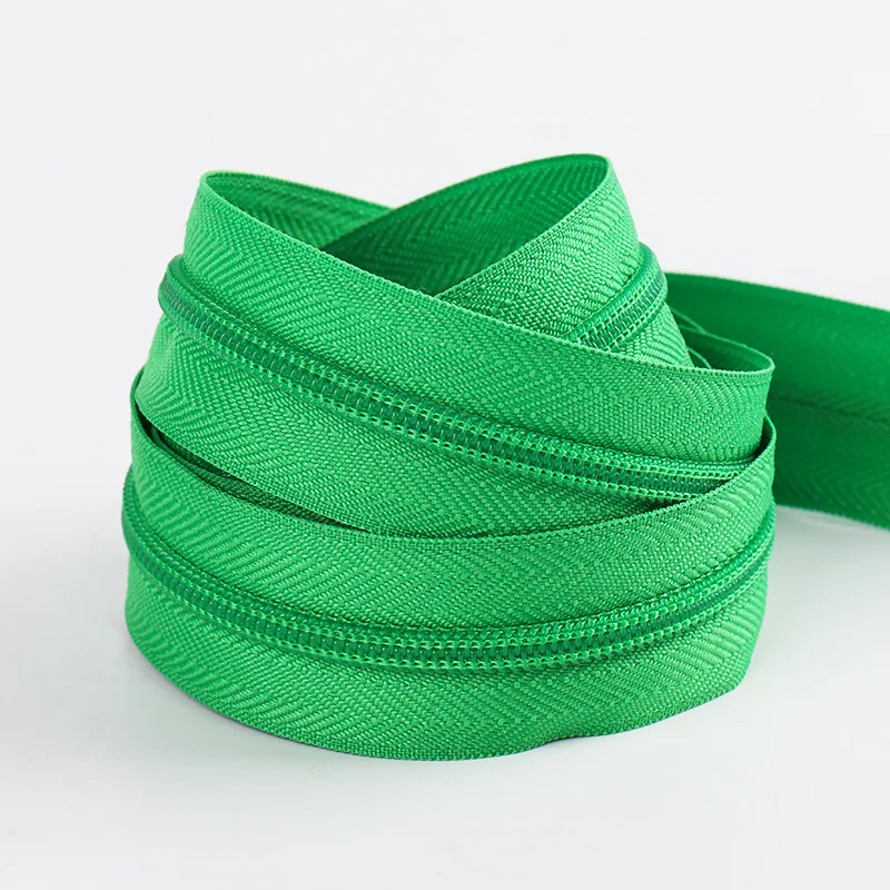 No.3/No.5/No.7/No.8/No.10 continuous nylon zipper chain in roll