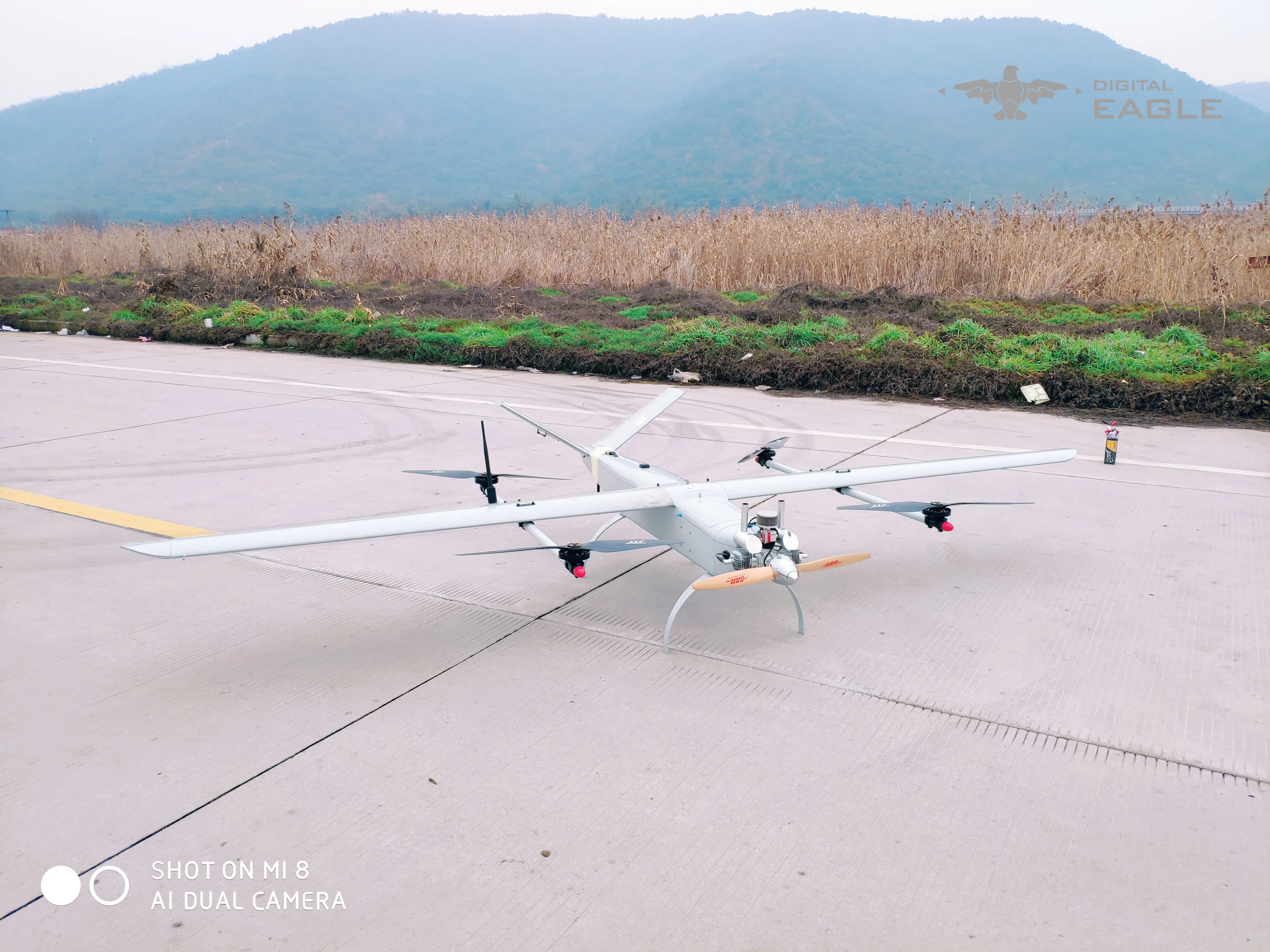 4 Hours Flight Time Long Range Aerial Surveillance Mapping VTOL UAV FIXED WING DRONE