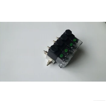 China XINYIPC 2 Way Low Pressure Water Manifold Solenoid Valve valve group base