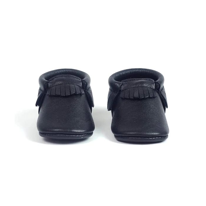 
Customized black color toddler moccasins shoes soft leather baby moccasins 