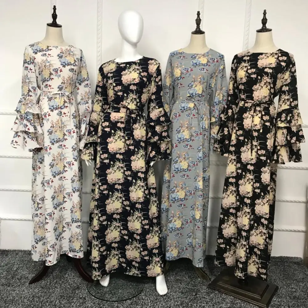 
In Stock Printing Muslim Dresses Long Sleeves with Pagoda Sleeve 