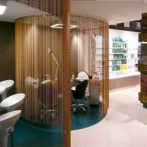 Декоративные занавески «сделай сам» из алюминия с золотистой цепочкой