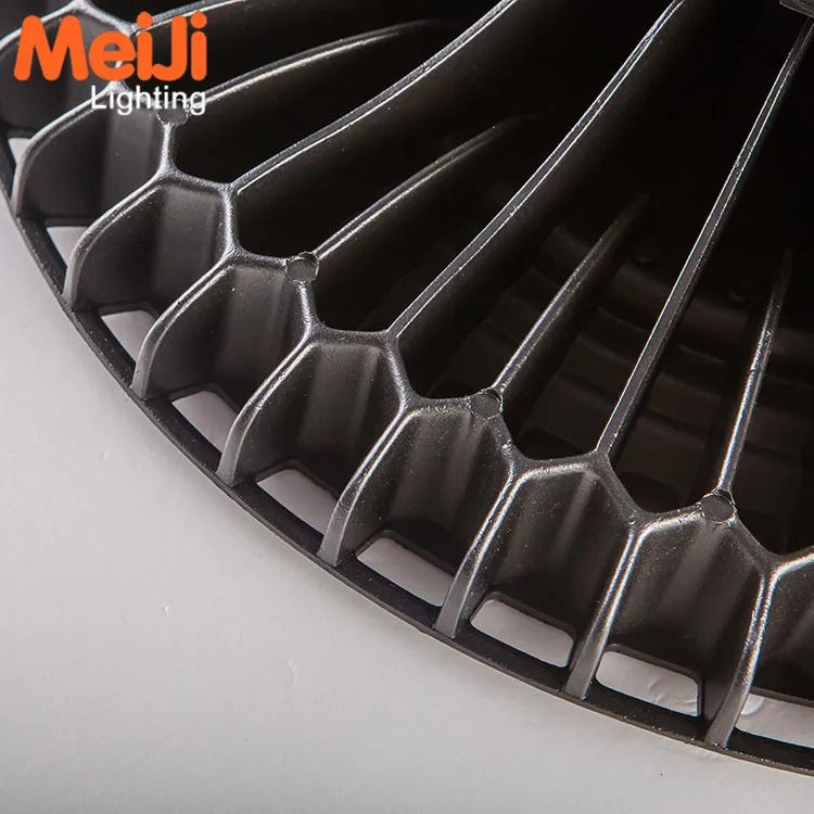 
Industrial Warehouse Lamp 80w 100w 120w 150w 200w 250w Led Linear UFO Led High Bay Light 