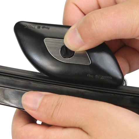 For window wipers black small windscreen wiper restorer