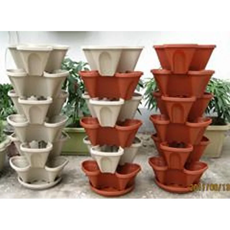 Beautiful colorful polygon plastic flowerpot