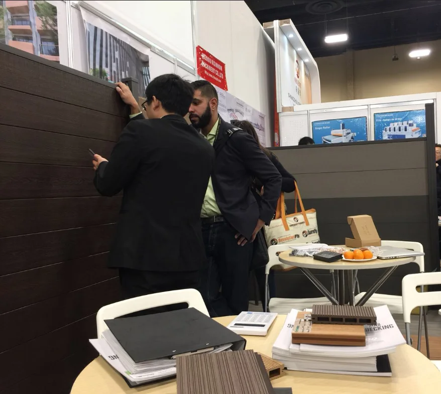 WPC composite outdoor decking / terrace flooring/ solid hard wood board