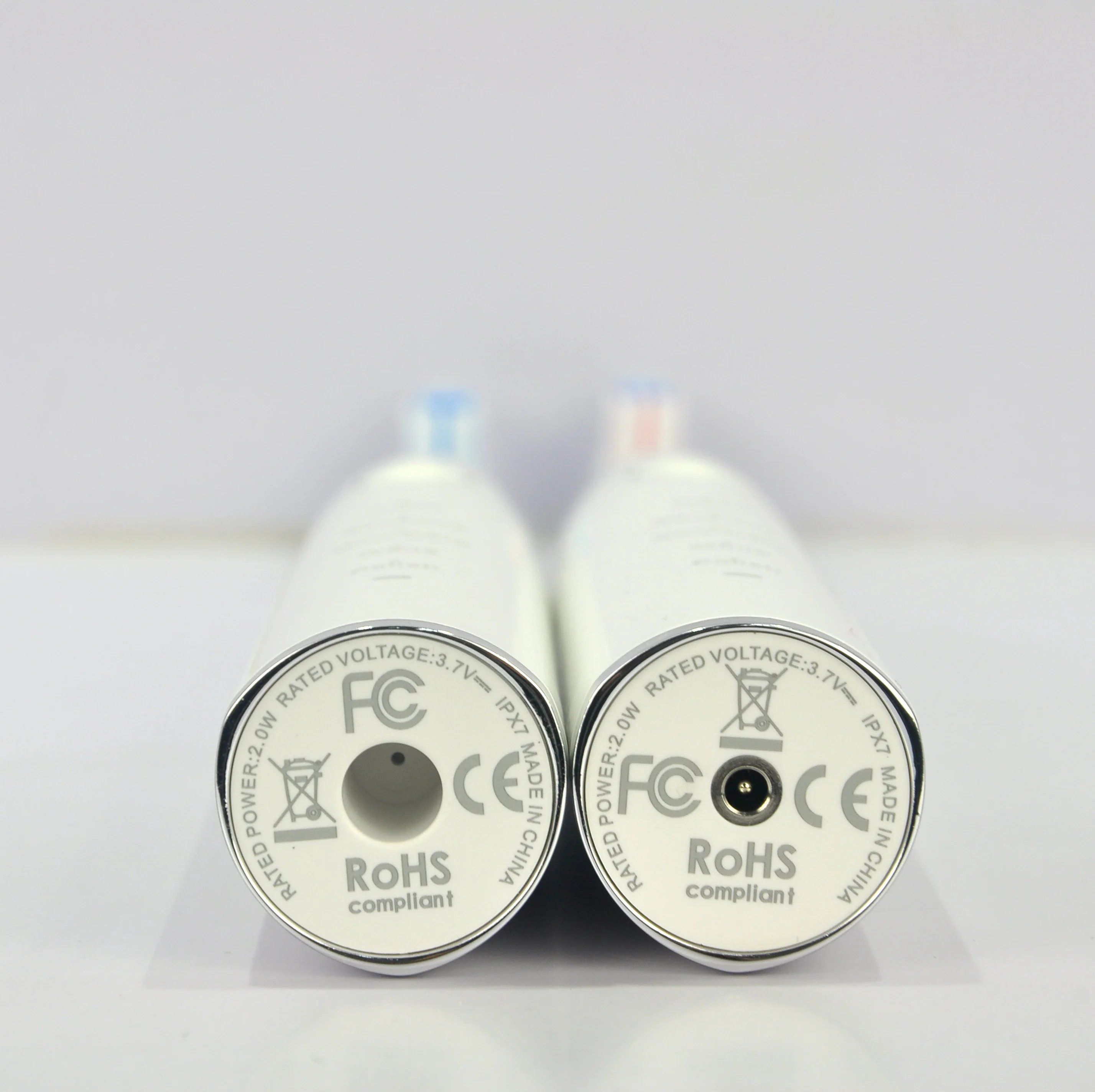 
Sinbol brand 2019 new arrival rechargeable IPX7 waterproof travel use toothbrush with black color and CE certificate 