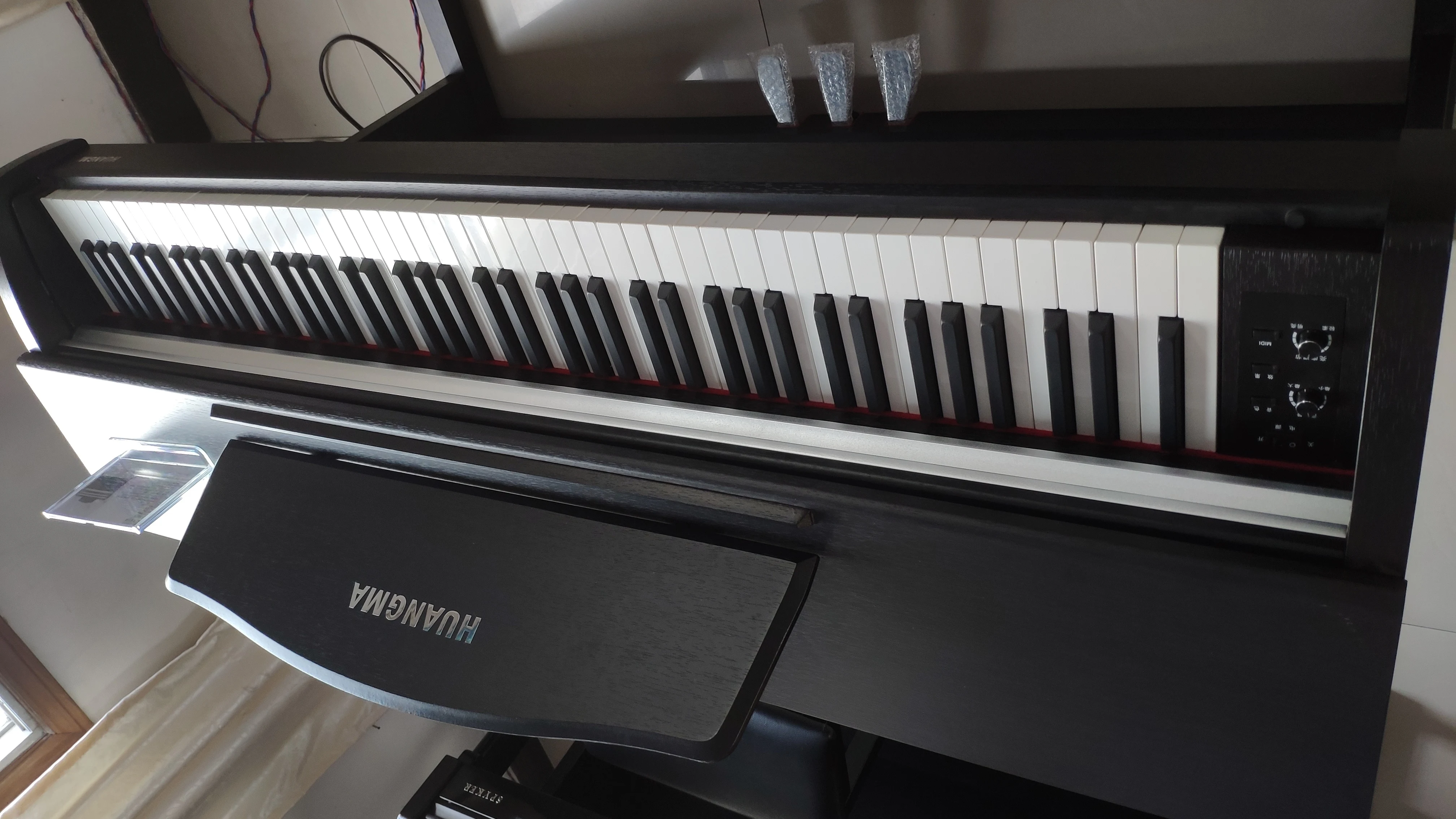 huangma high quality 88 keys black electric digital piano( HD-8817P)