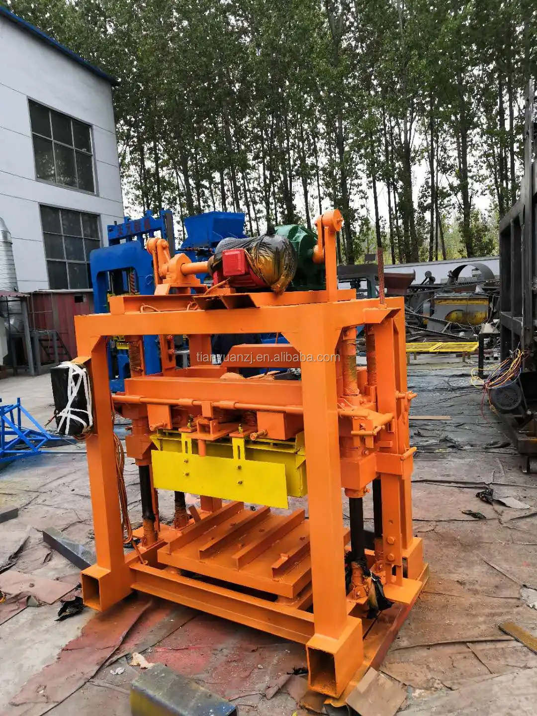 profitable small projects QT40-2 semi-automatic brick making machine