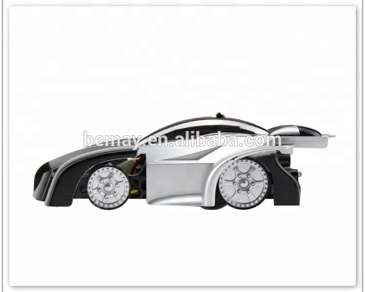 Super Sports RTR Electric Remote Control Wall Climbing Toy Car for Game