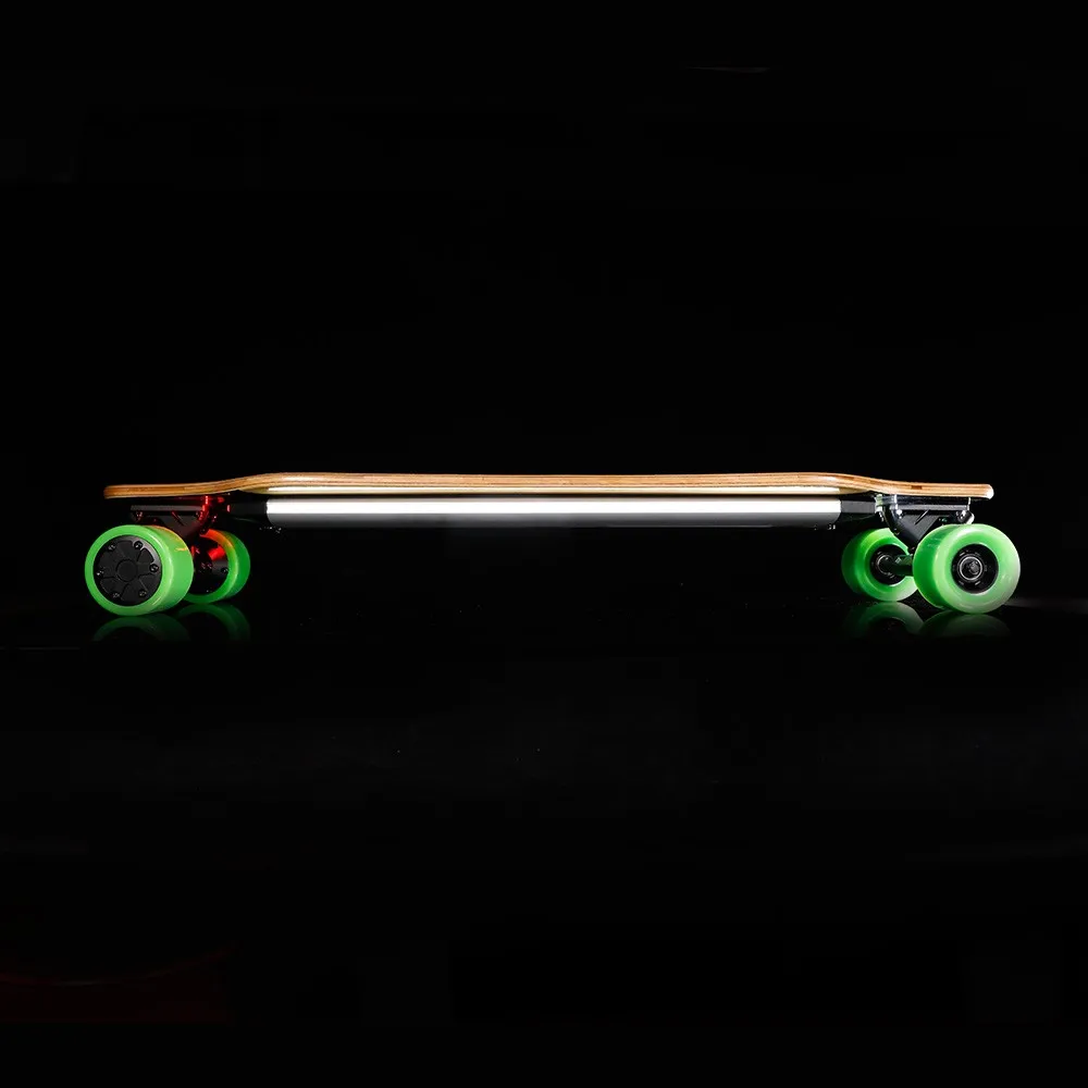 
SK-E2 I-Wonder Led light custom electric skateboard dual hub motors in-wheel electric longboard boosted board 