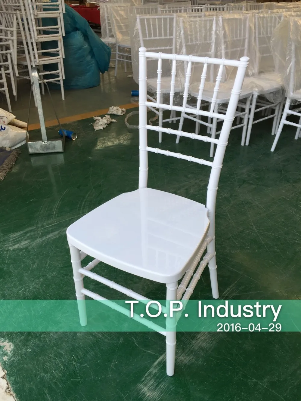 
Chiavari Chairs Resin White 