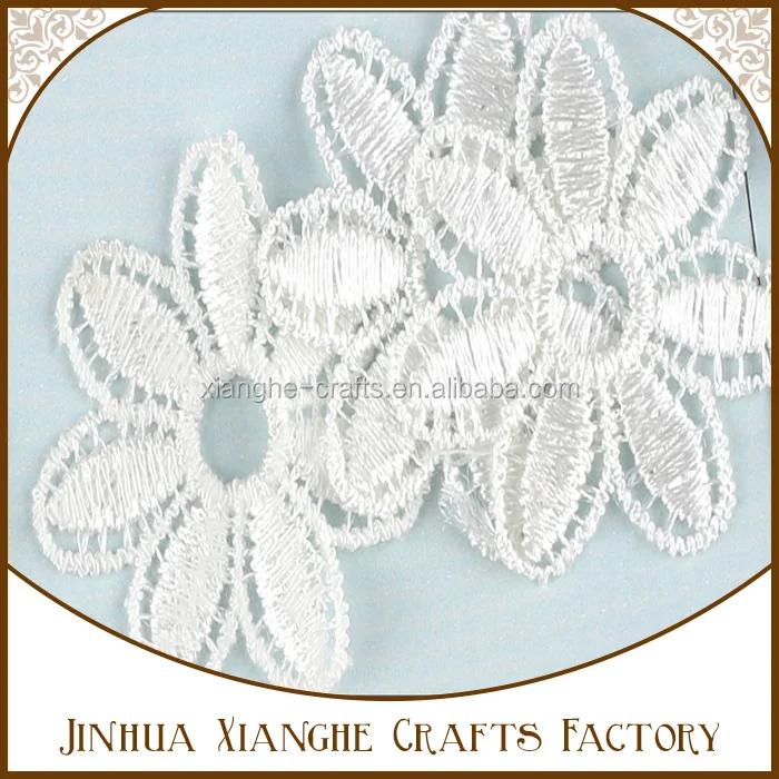 
Beautiful flower lace doily table decorative white placemat flower doily 