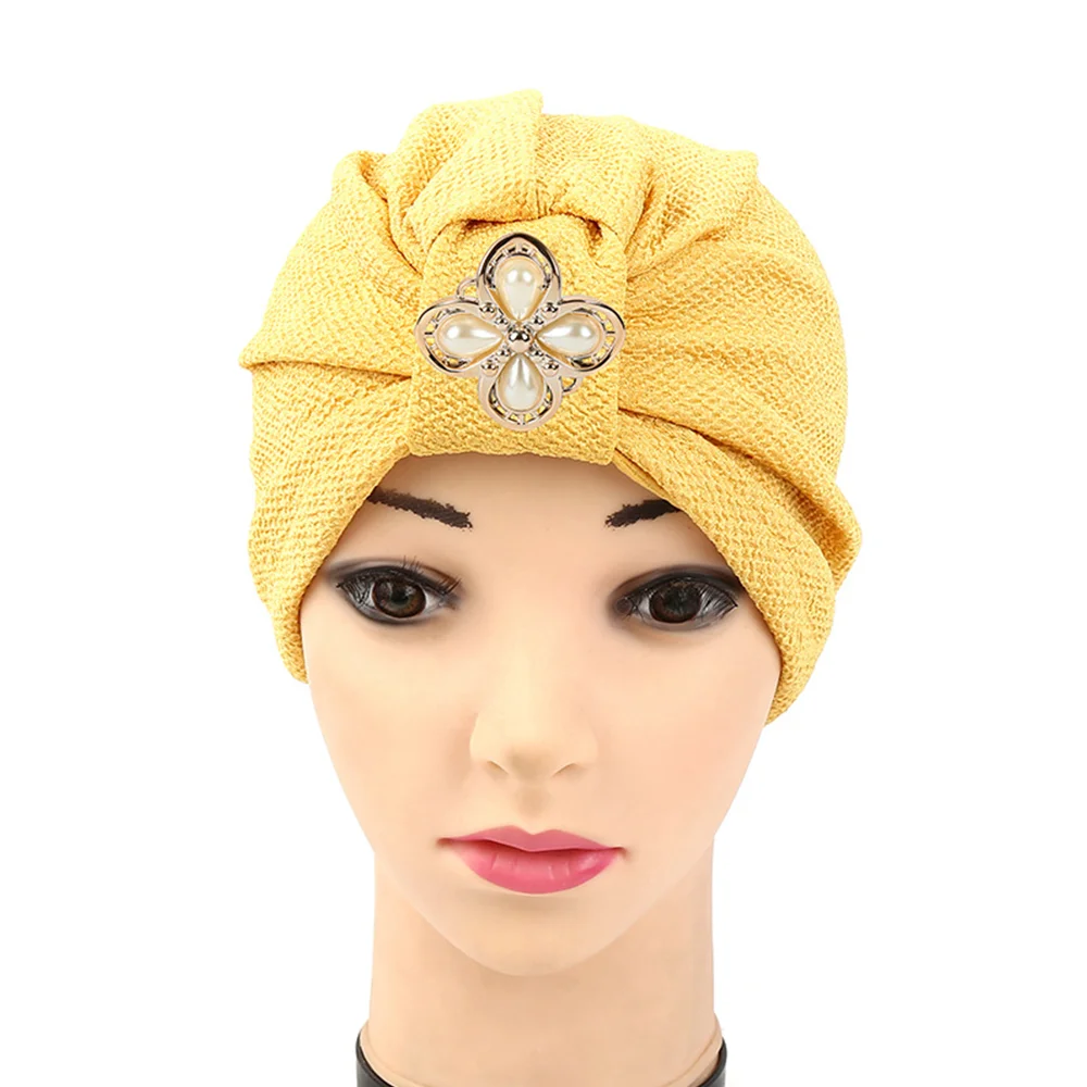 
Zakiyyah C-1 New Arrival Fashion Style Muslim Hats Elegant Cap Design with Pearl Decoration in th Front Cotton Vietnamese Hats 