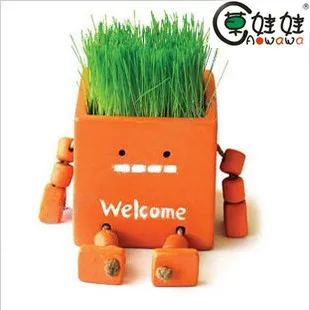 Керамический горшок в форме робота