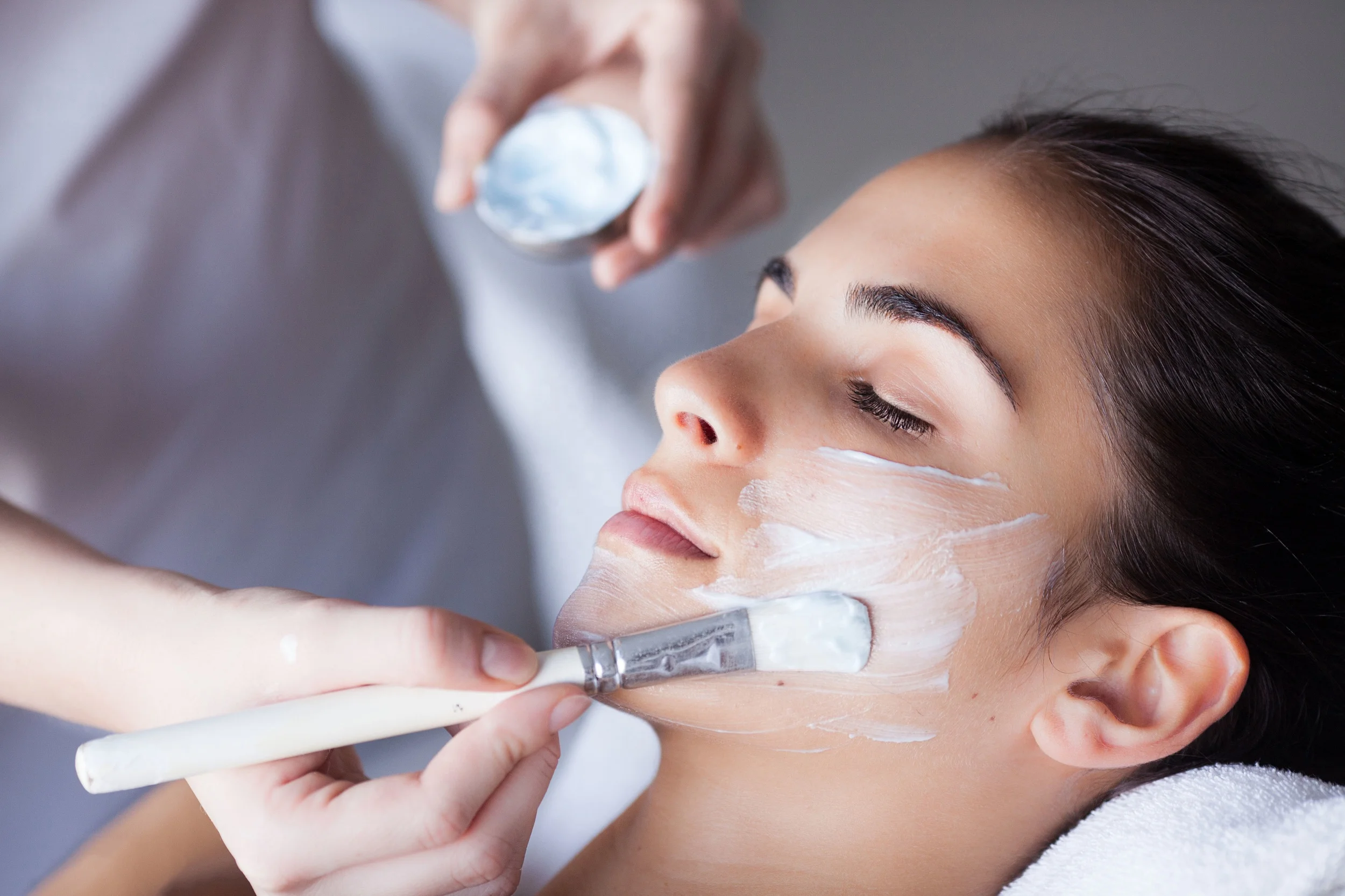 
EP Standard Azelaic Acid Powder/123-99-9 Cosmetic Raw Material for Skin Whitening, Anti-wrinkle 