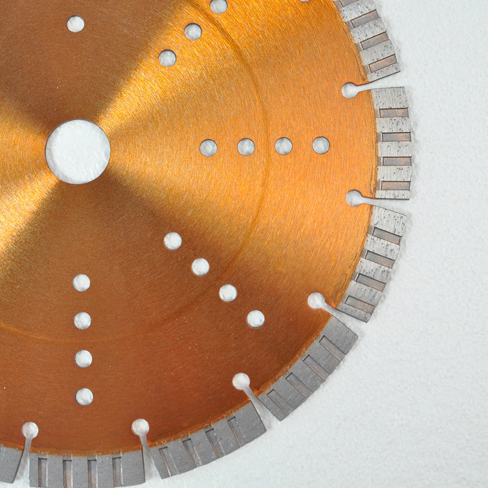 Segmented  Diamond Saw Blade for Cutting Concrete Asphalt and Granite Marble Stones