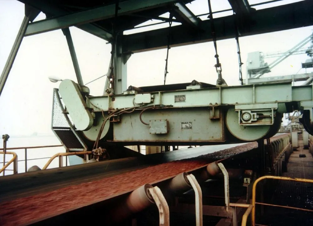 Suspended Electro Magnet Separator