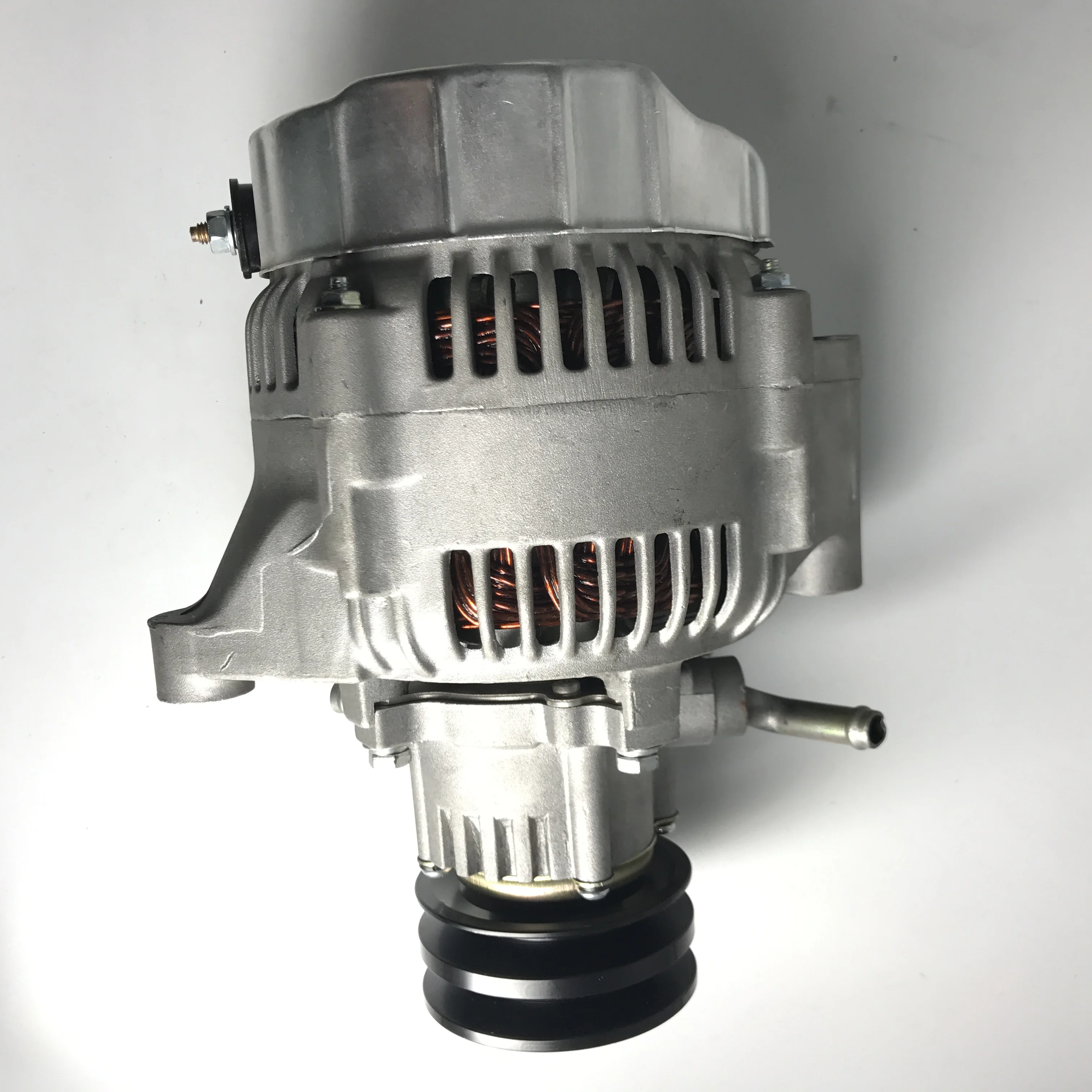 Hiace van mini bus 2005-2018 27040-54670 Round flat square plug ac alternator with pulley 5L 12v 120A car parts