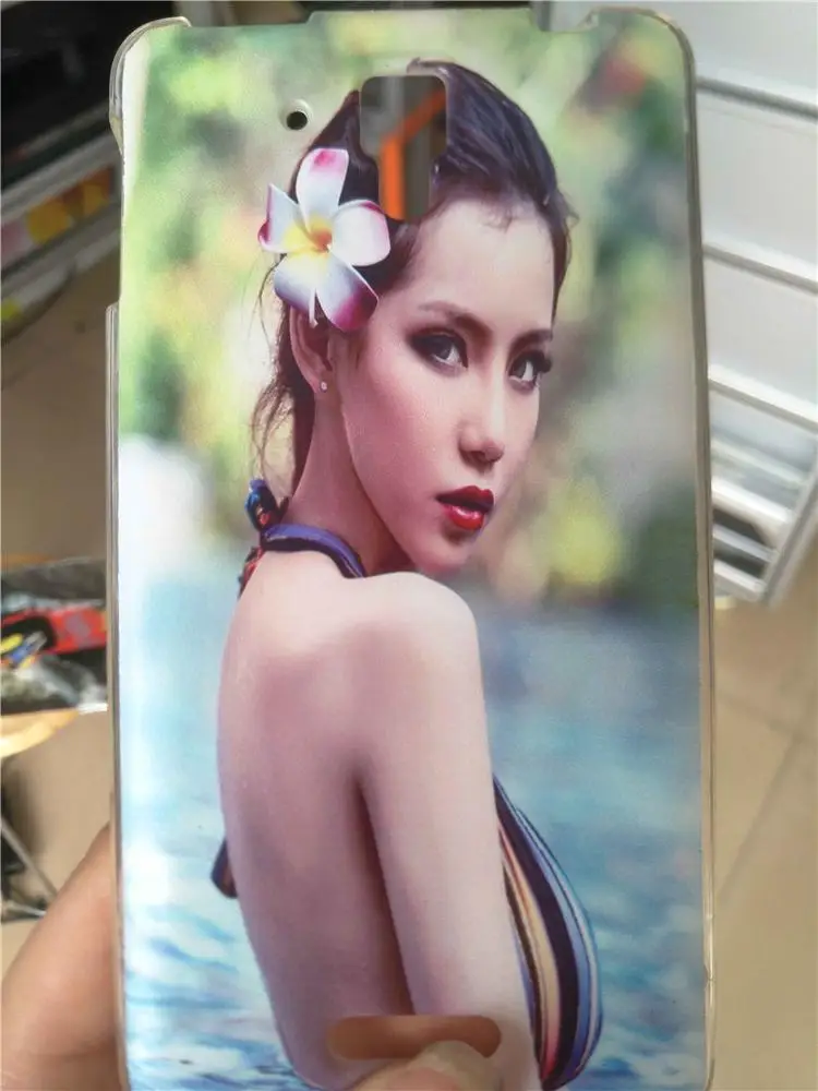 New automatic multicolor A3 size flatbed UV printer