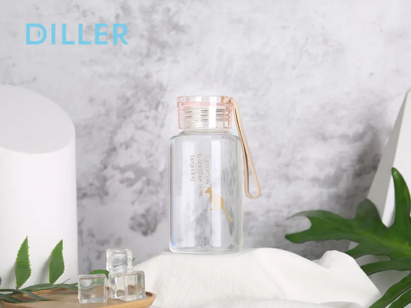 Borosilicate glass bottle China Supplier portable glass water bottle wholesale with silicone rope