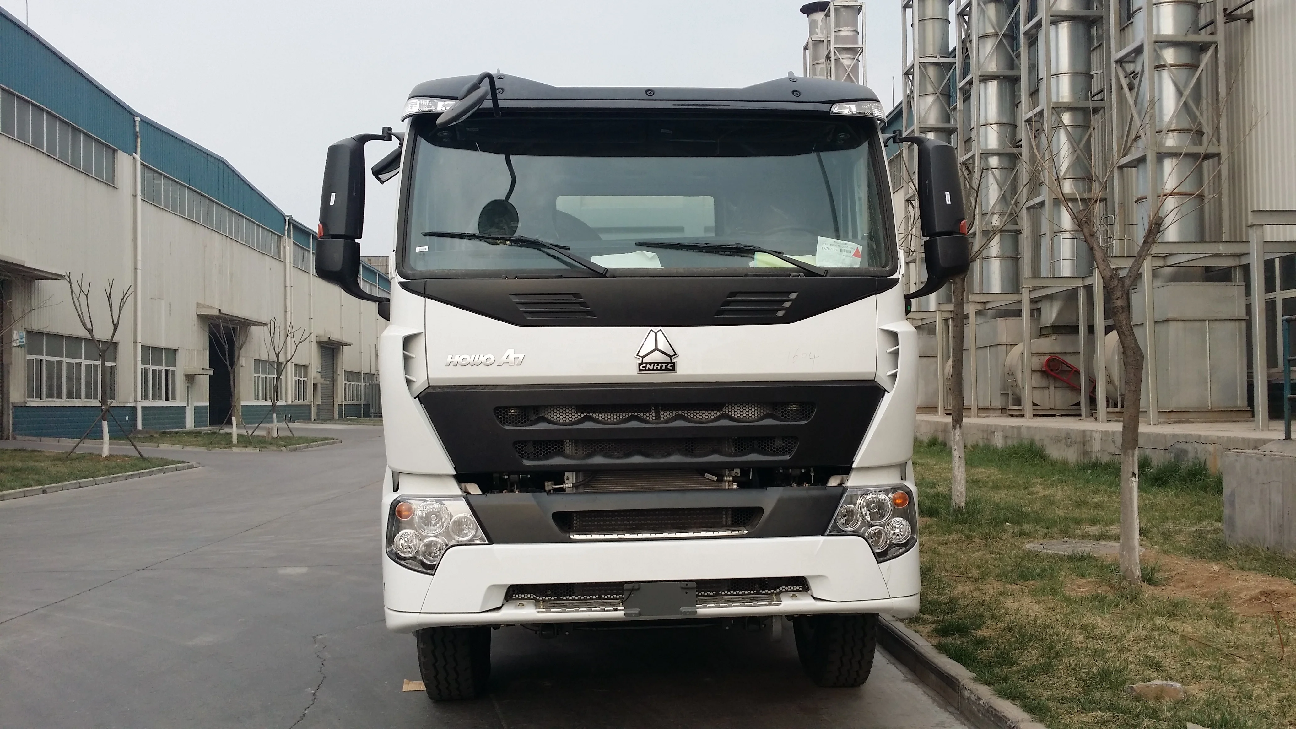 Factory Direct Sale Sinotruk HOWO A7 Dump Truck for sale