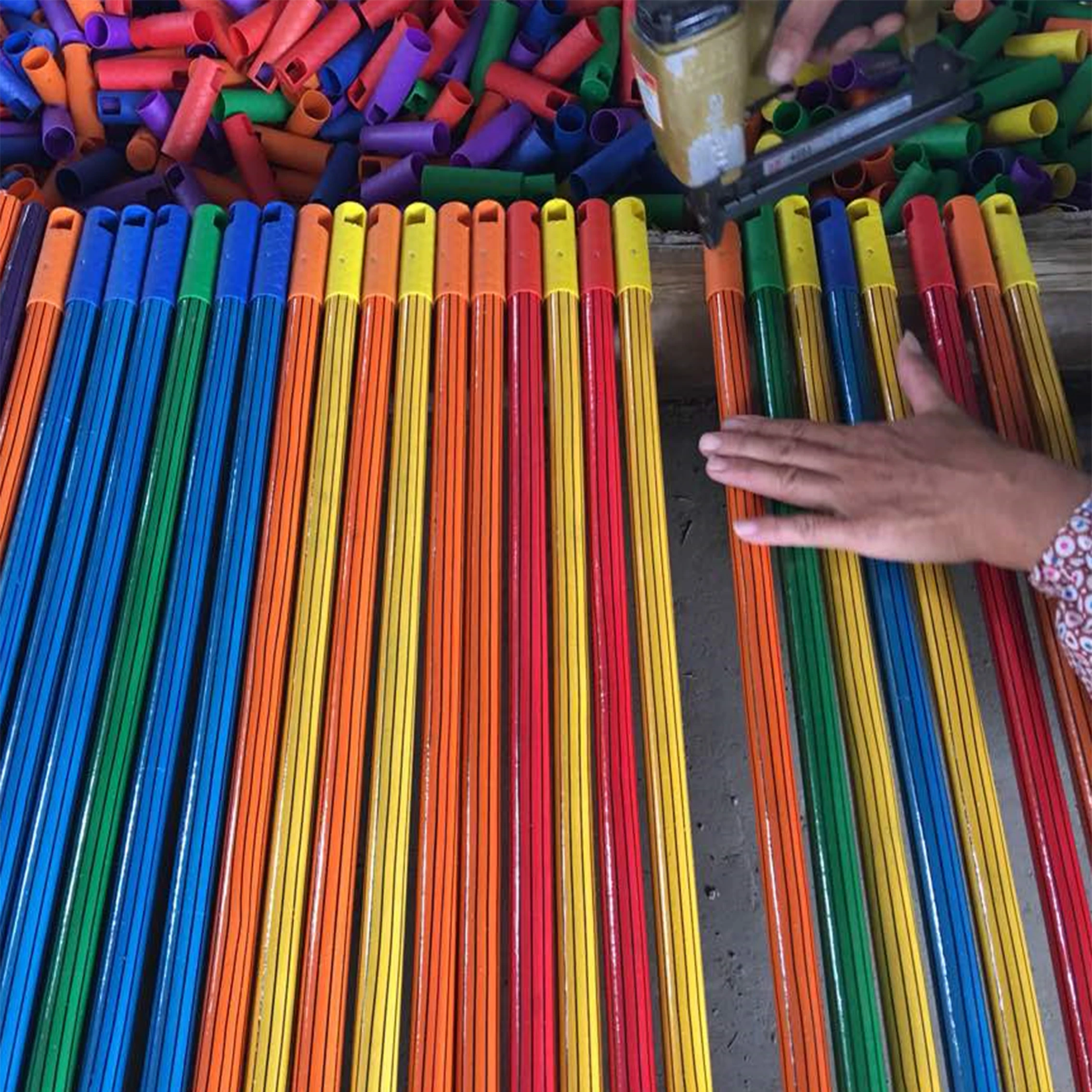 Less than 1 dollar direct sales cheap price household goods for pvc wooden broom stick