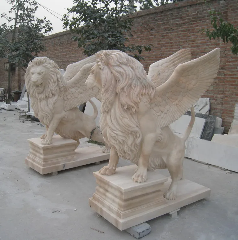 lion with wings statue/open mouth lion statue/life-size lion statue
