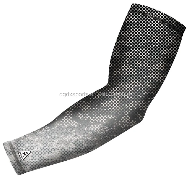 
Good quality USA Badger women polyester spandex Digital Camo Arm Sleeves 