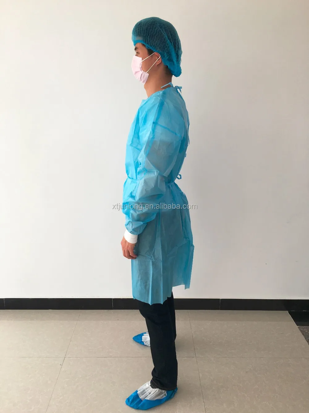 Cheap Price 20gsm 25gsm Lightweight Blue PP Non Woven Isolation Gowns