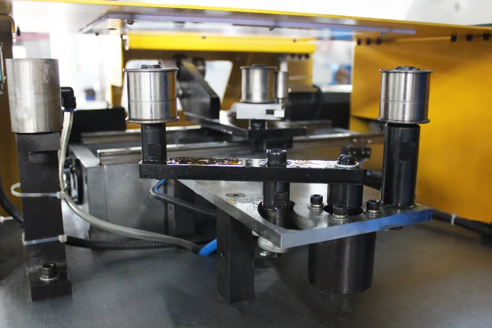 BenFa Automatic 16 Spindle Braiding Machine