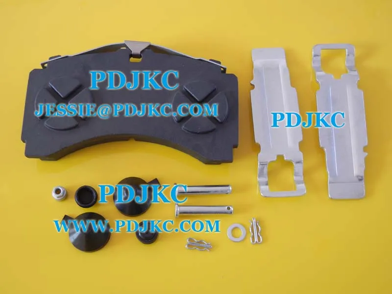 Brake pads 0064205320