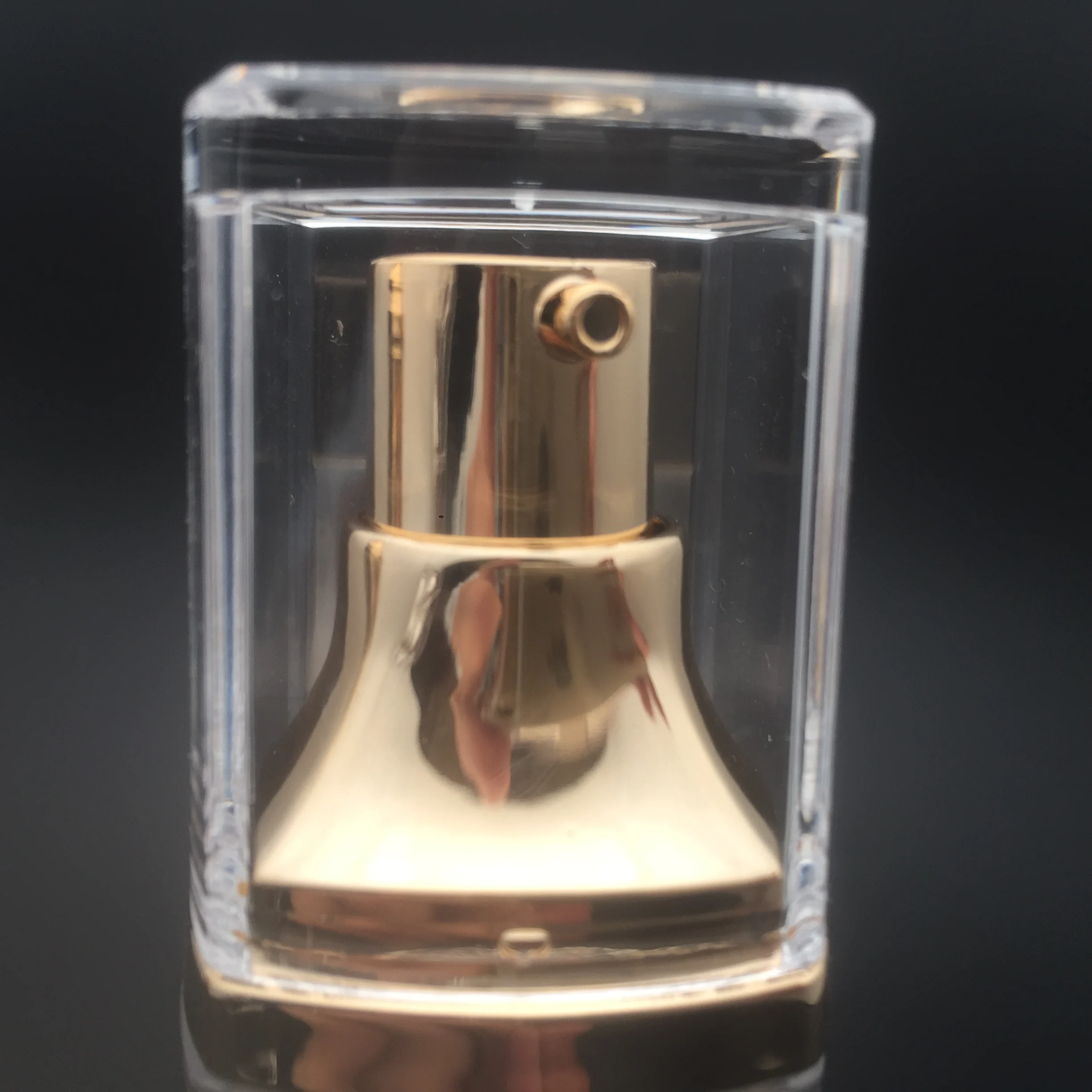 
UV coated gold acrylic airless serum bottle for rectangle shape 