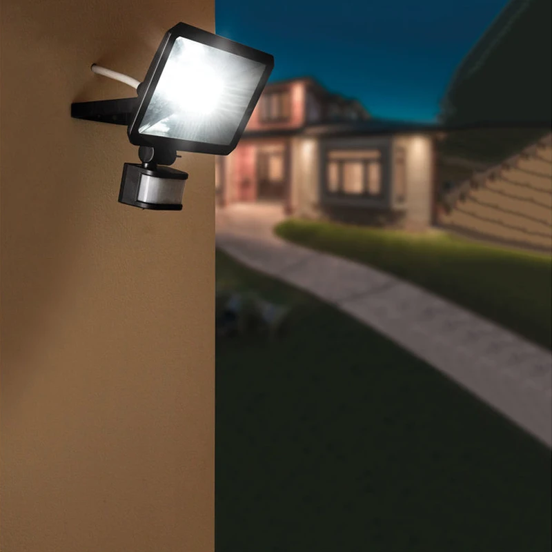 
Adjustable Twilight Sensor and Pivoting Motion Detector Lux 24W Outdoor Spotlight,LED Floodlight 