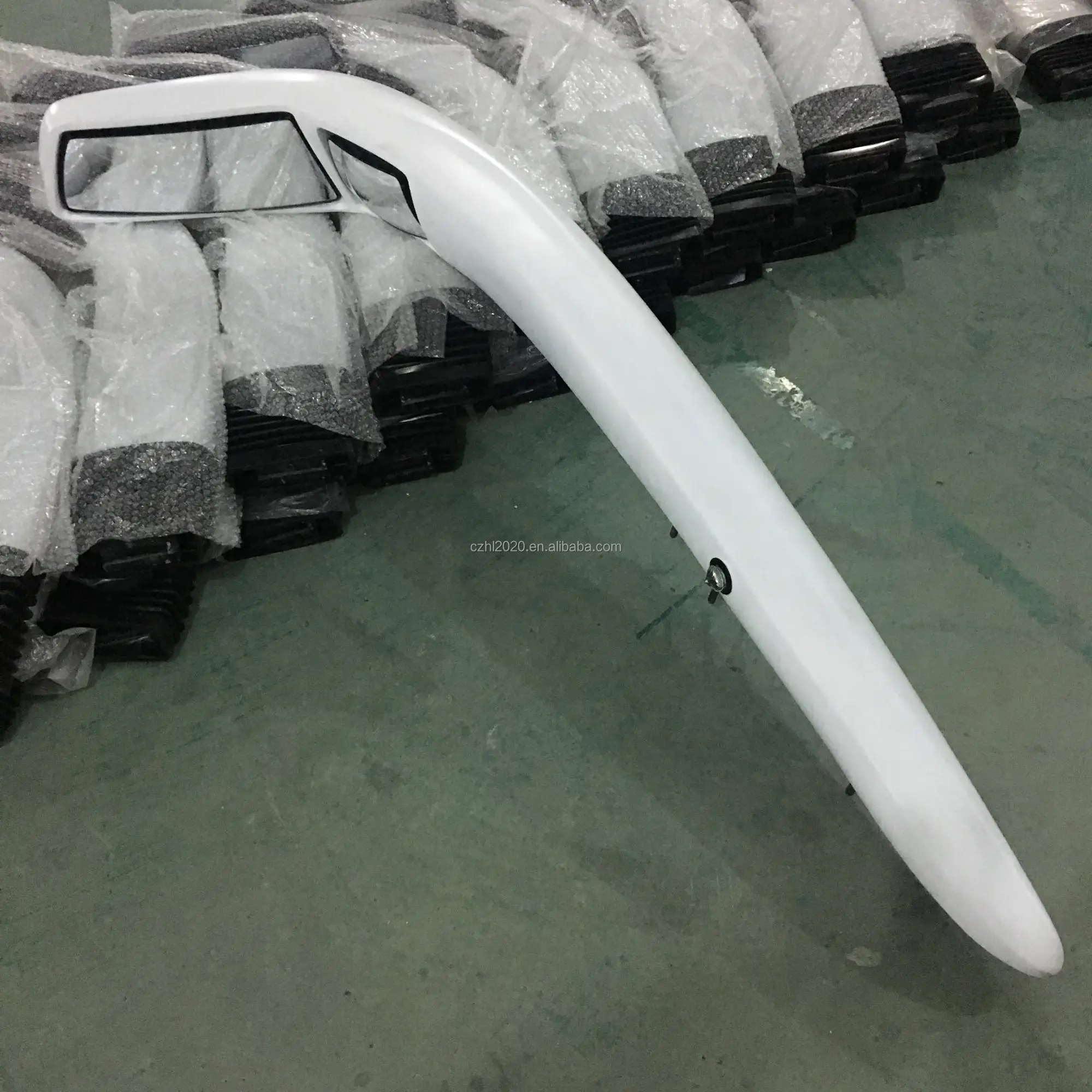 Wholesale supply of Marco Polo BUS rearview mirror, electric 24V.