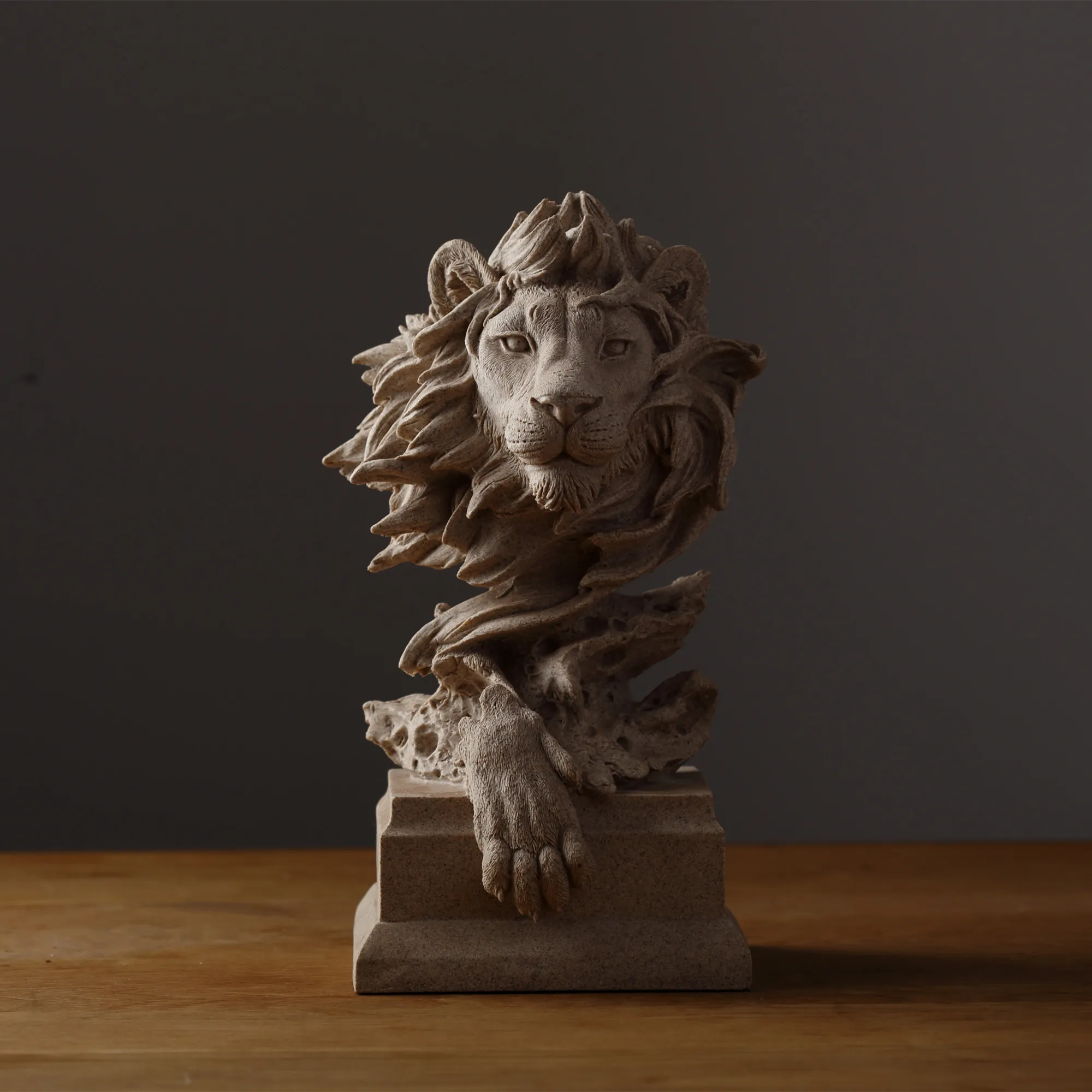 
Sandstone American Creative Home Jewelry Decoration Tiger Head Sculpture Office Decoration 