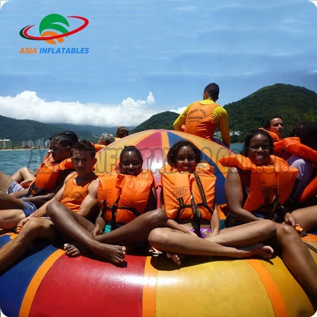 High Quality Crazy Towable Game Water Ride Spinning Games UFO Inflatable Disco Boat For Water Entertainment