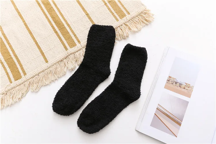 
Custom wholesale winter soft comfortable cosy plain unisex warm fuzzy socks 