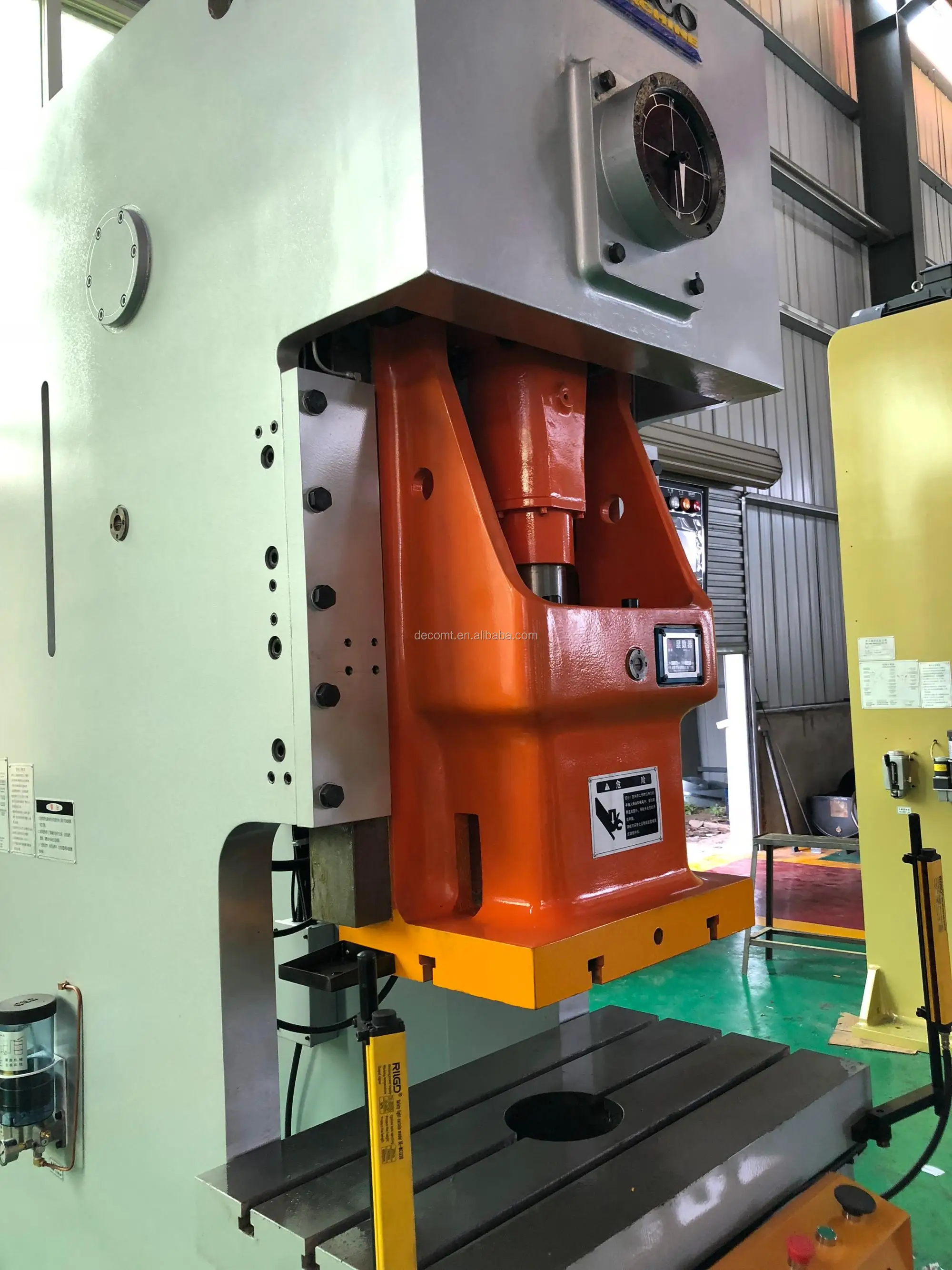 high quality cnc metal pneumatic puncher punching machine