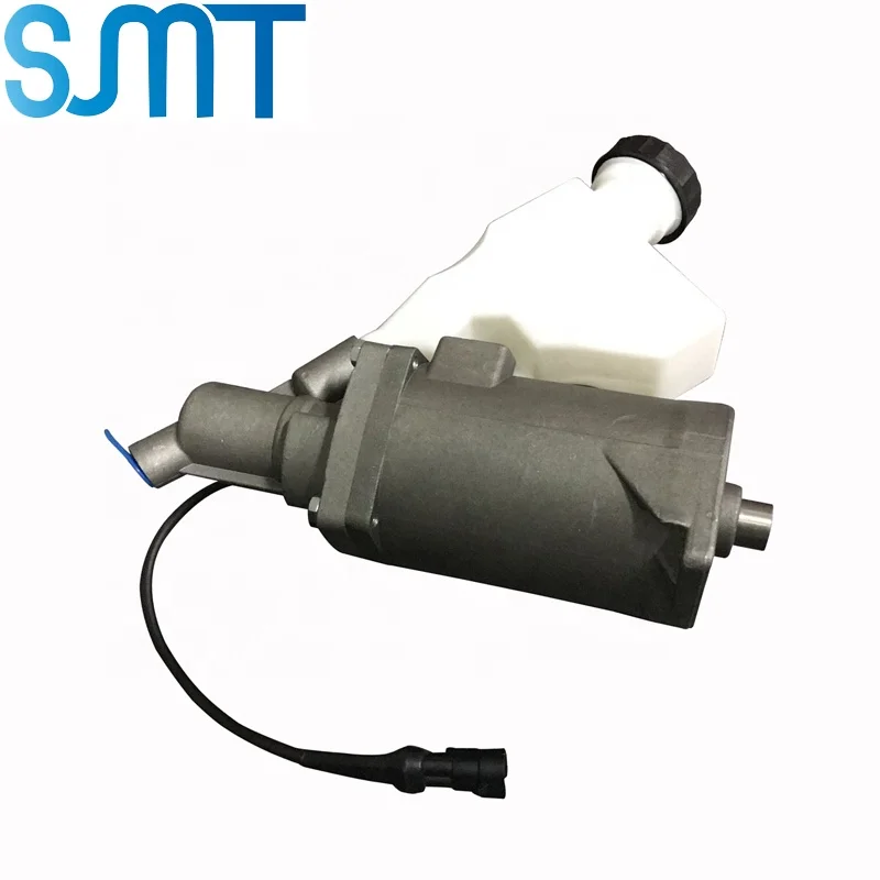 Truck Plastic Clutch Master Cylinder 5801317167
