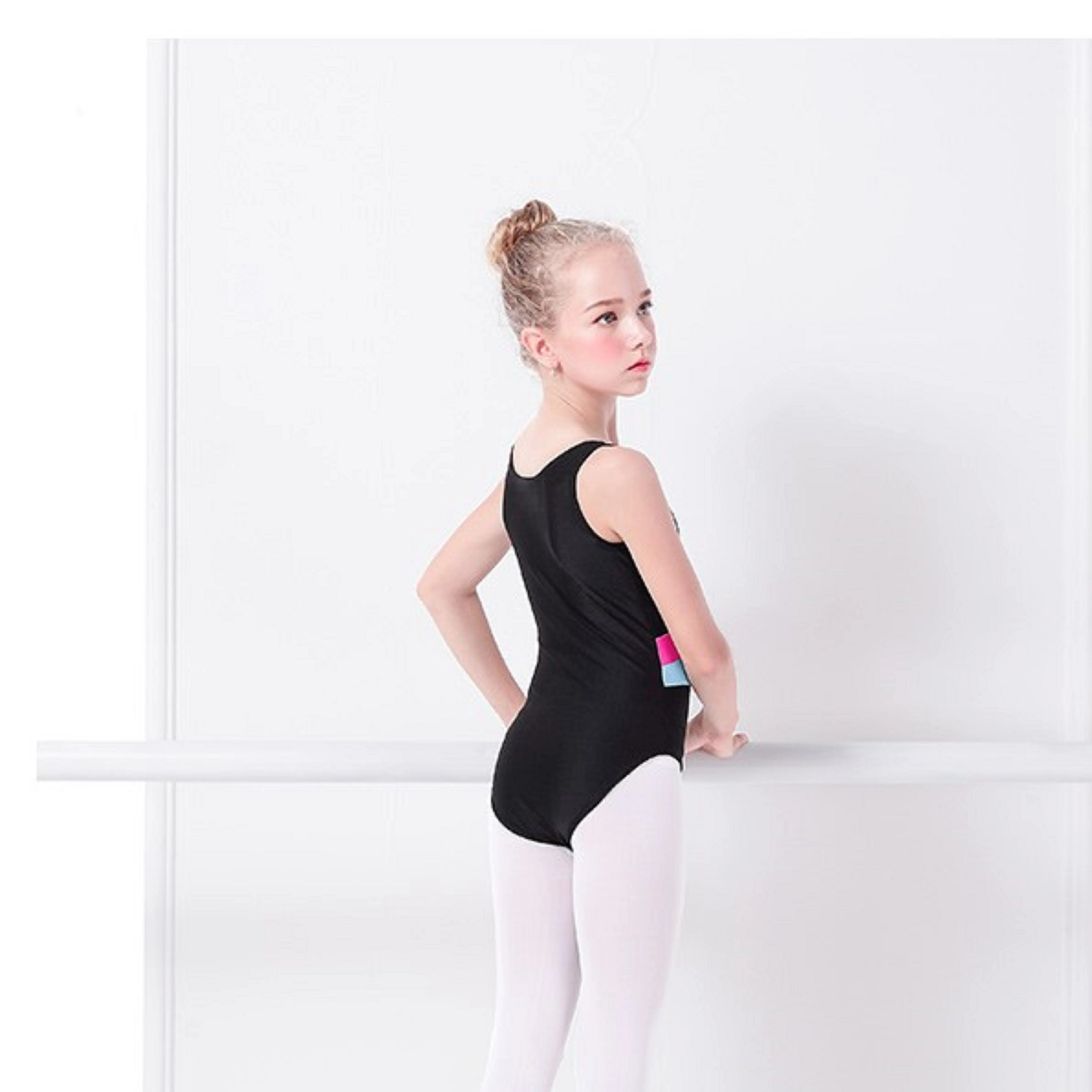 
wholesale Essentials Classic Cut Tank Leotard Girls corss strips high stretch professional wear 