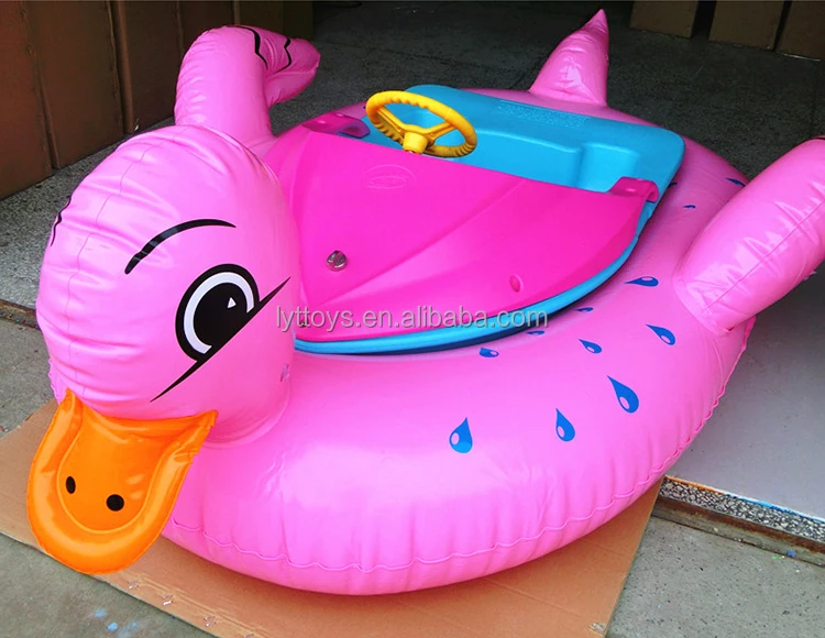 New arrival mini kids electric bumper boat,play on water electric boat