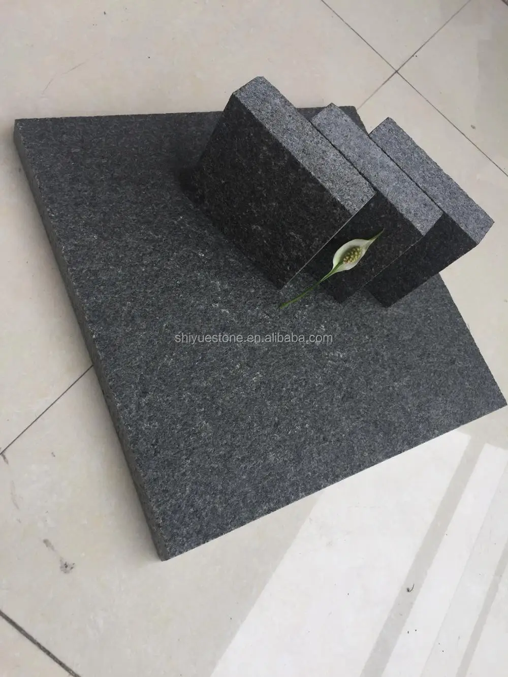 G659 Low Cost Basalt Flamed Brush Tile